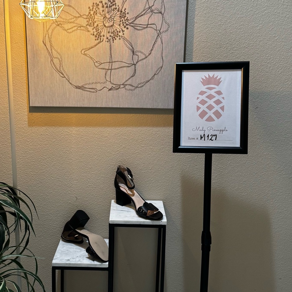 New/no box: Kate Spade New York 8 1/2 M leather upper 2 inch block heel sandal